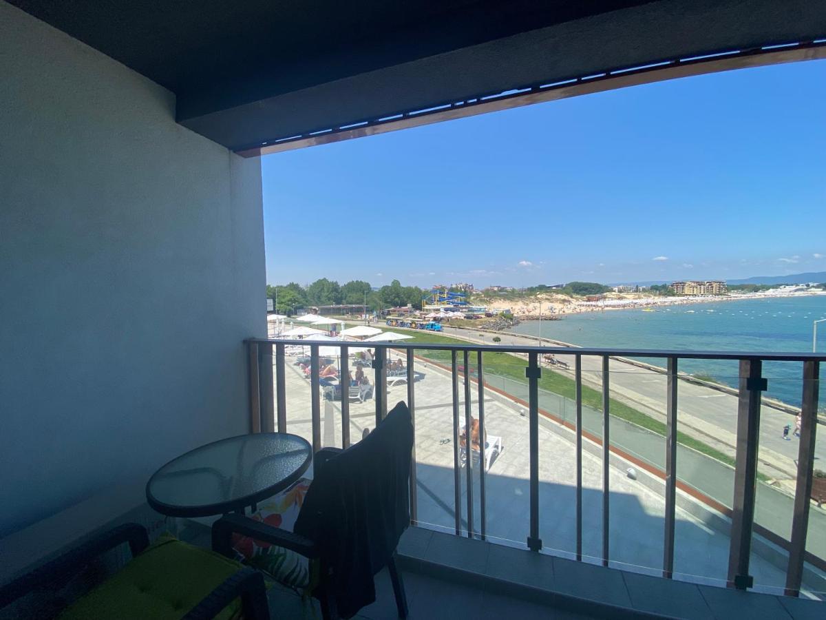 Paradiso 'В' 207 Two Bedroom Apartment 네세부르 외부 사진