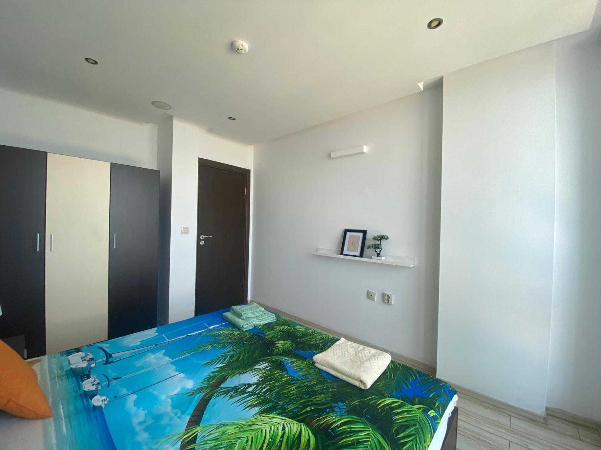 Paradiso 'В' 207 Two Bedroom Apartment 네세부르 외부 사진