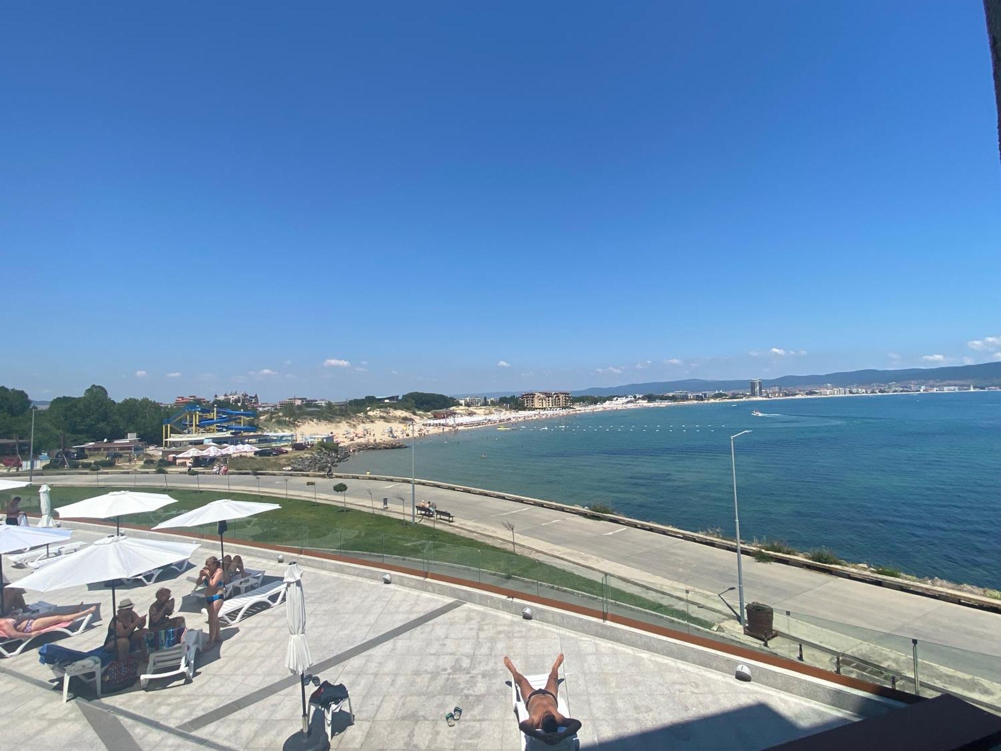 Paradiso 'В' 207 Two Bedroom Apartment 네세부르 외부 사진